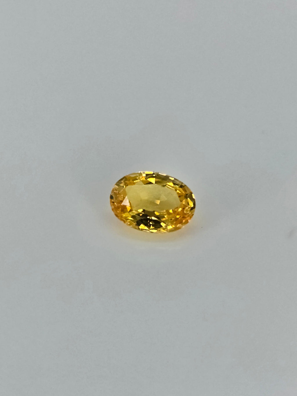Saphir jaune – 0,88 ct