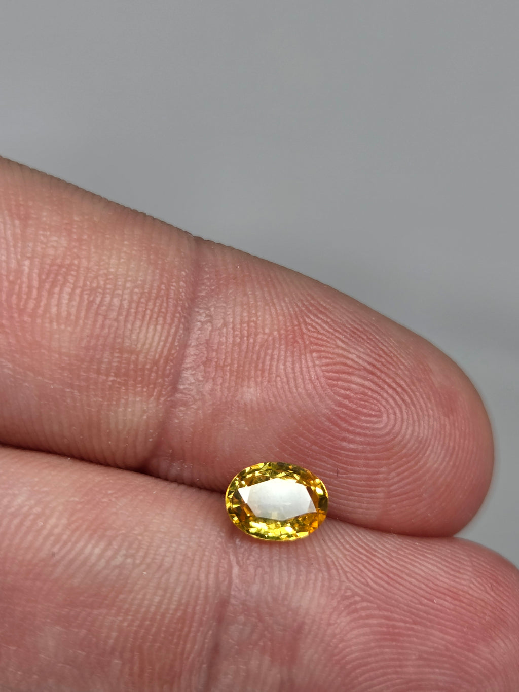 Saphir jaune – 0,88 ct