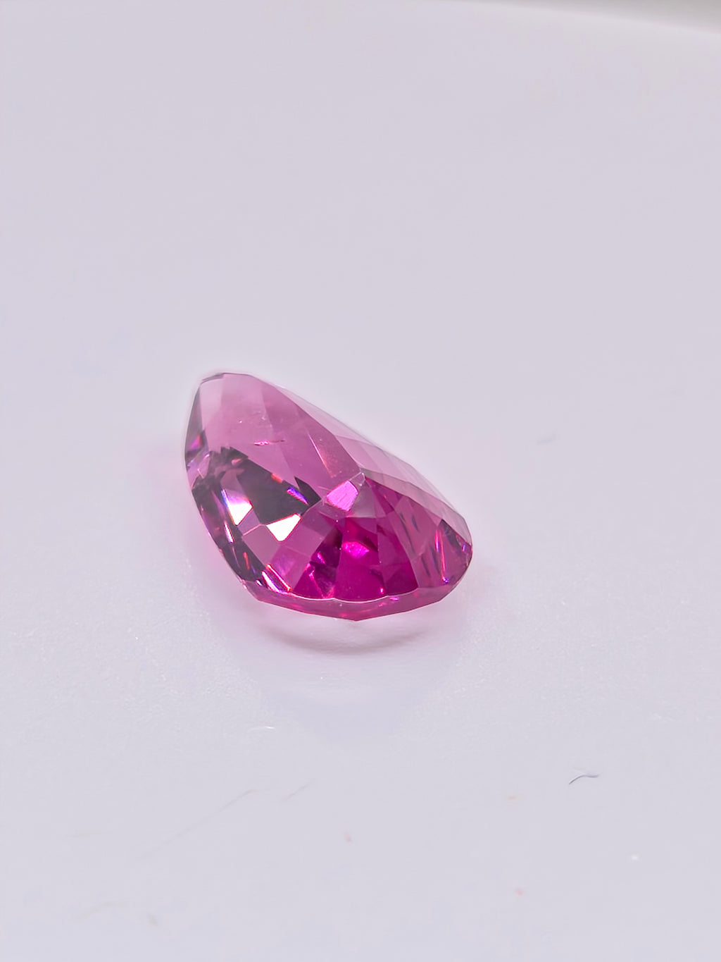 Grenat rose de Tanga – 6,86 ct