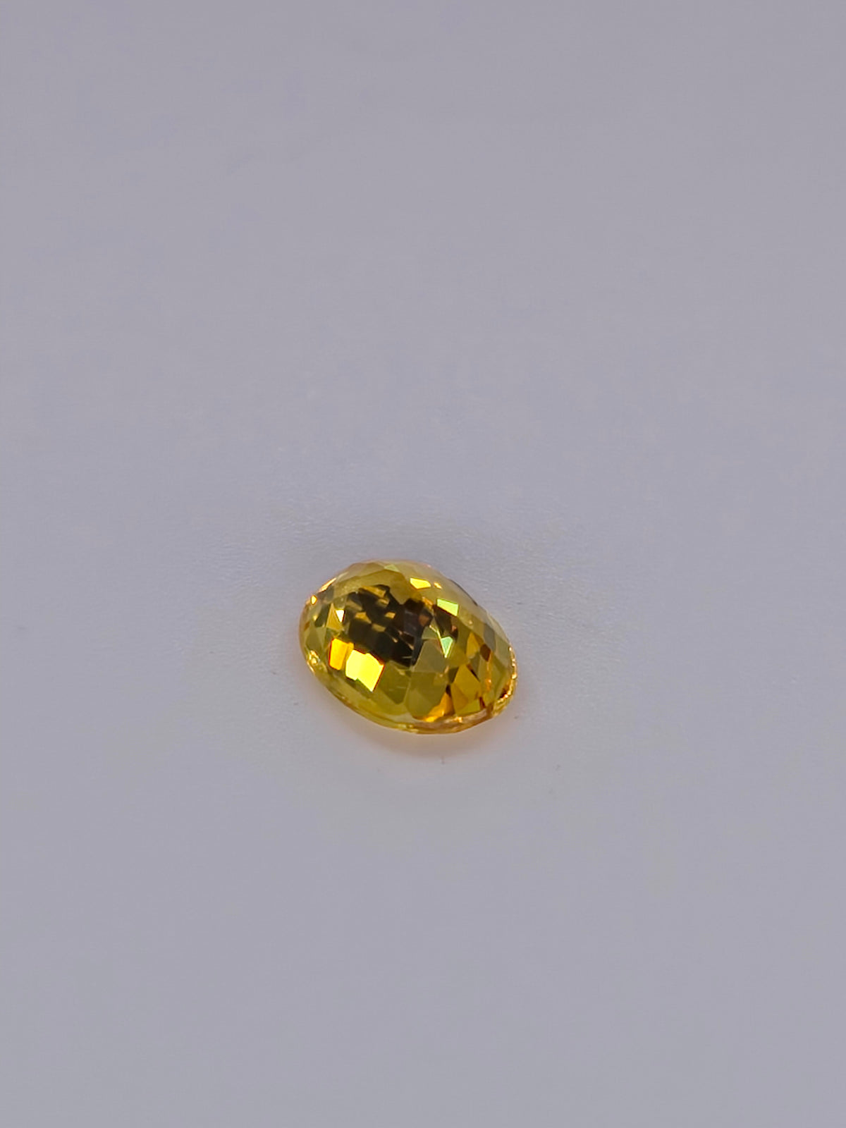 Saphir jaune – 0,88 ct