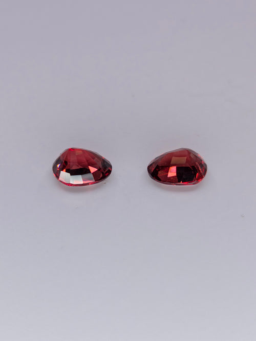 Appairage de grenats Malaya rouges de Tanzanie — 3,42 ct