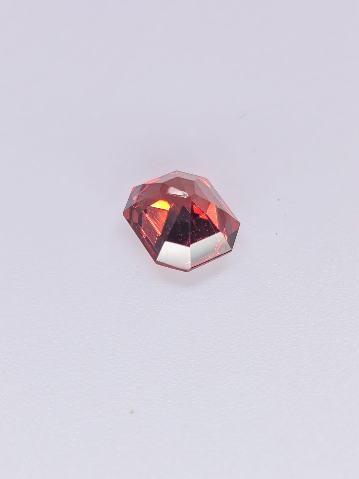 Grenat Malaya naturel – 1,54 ct – Taille octogonale