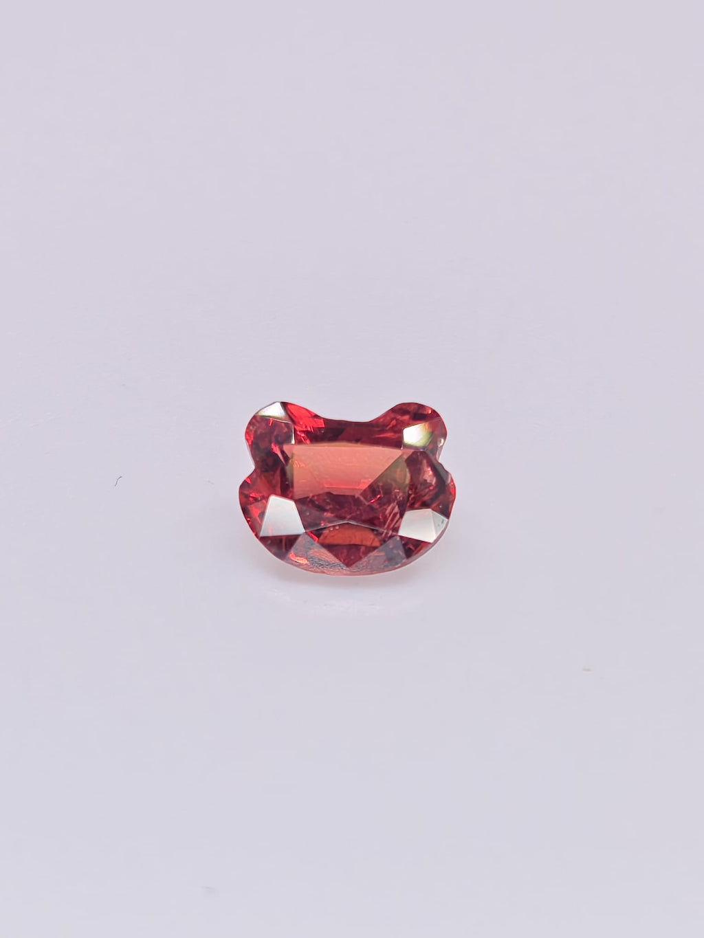 Grenat Malaya naturel – Tête d’ourson – 1,93 ct