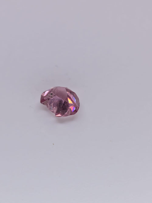 Grenat Lindi Lotus Malaya – Tête de chat – 1,34 ct