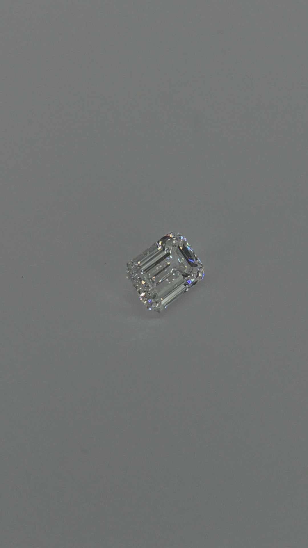 Diamant naturel GIA – 0,44 ct – F / IF