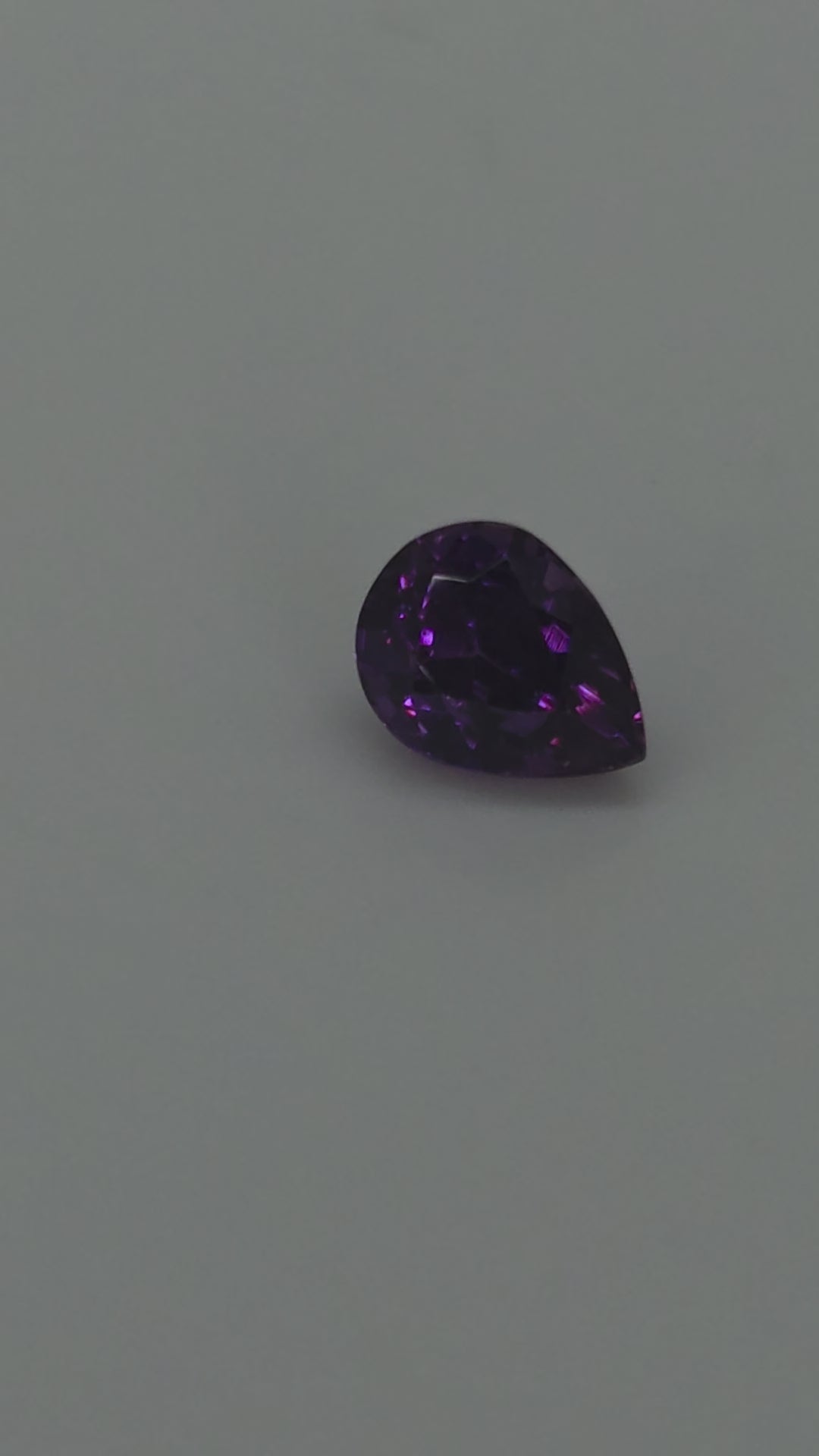 Saphir violet naturel – 0,55 ct
